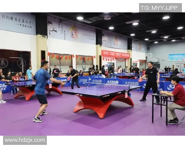 乒乓球的魅力:深入武汉乒乓球队的团队协作与默契之道